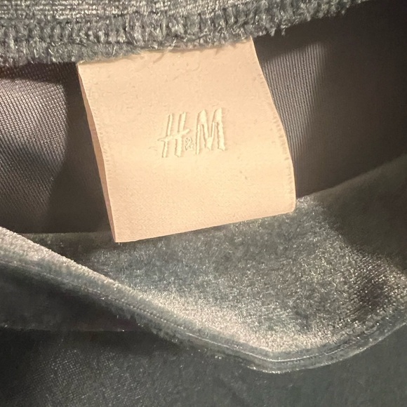 H&M Green Velvet Form-Fitting Dress - Size Large (Approx.) - Picture 4 of 8